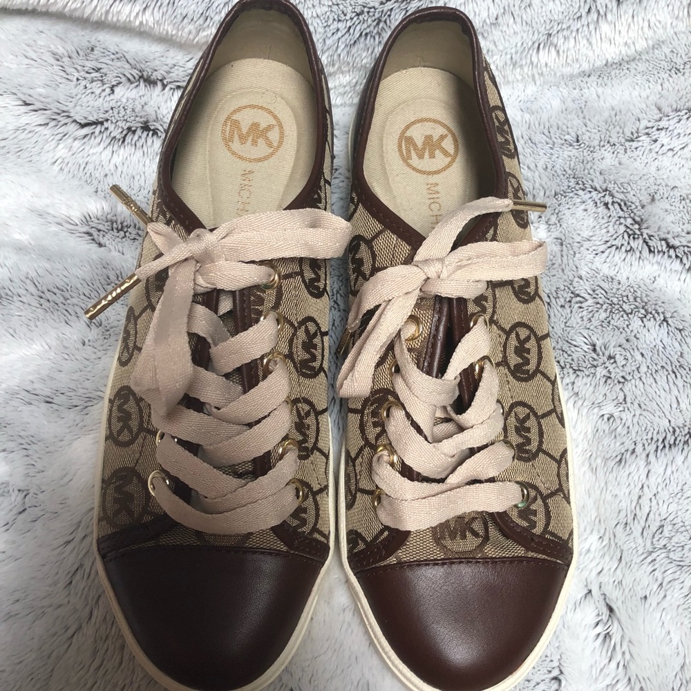 Micheal Kors Sneakers